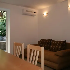  Apartamento Mrduljas Croacia