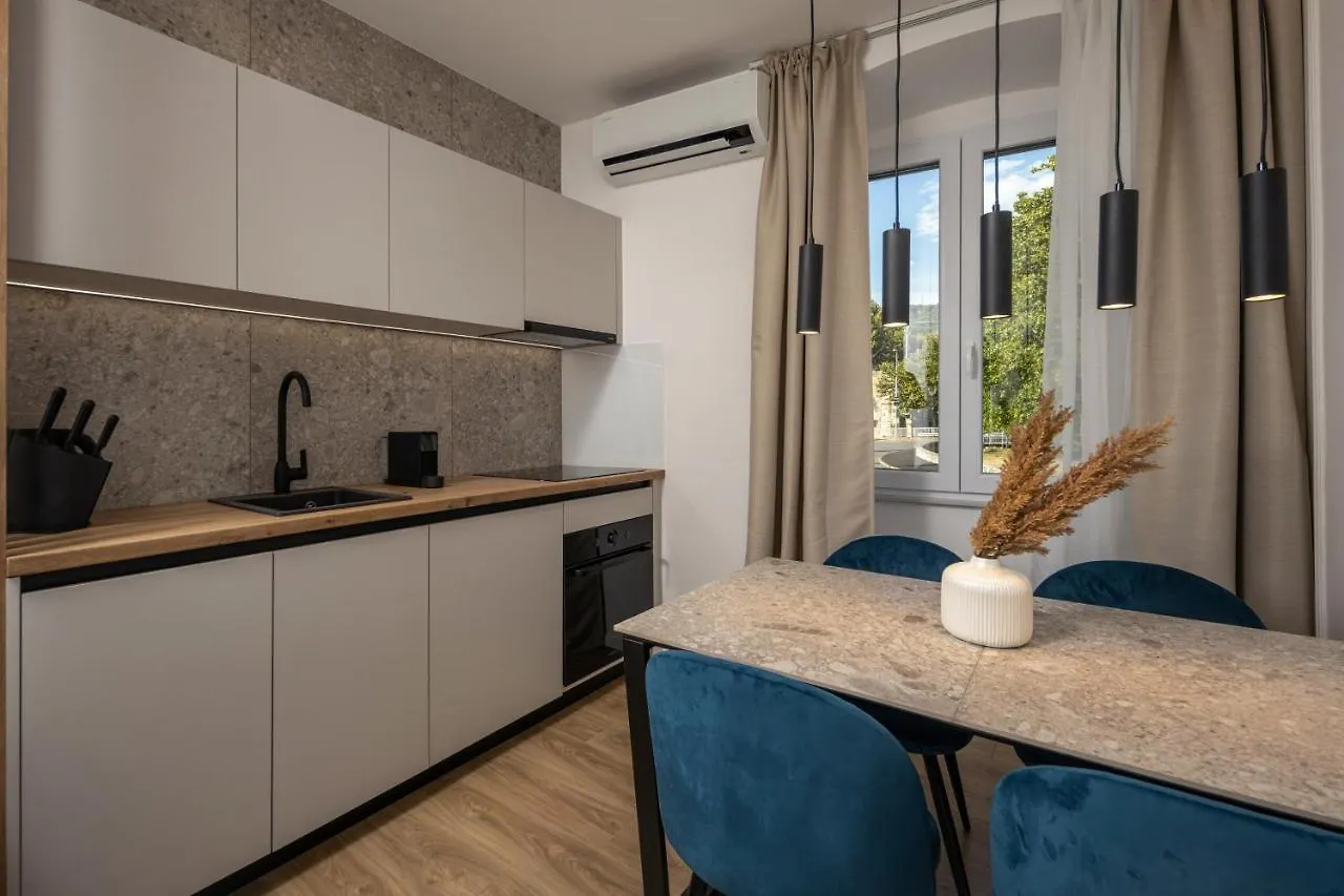 Bella Vita Apartments Fiume Croazia